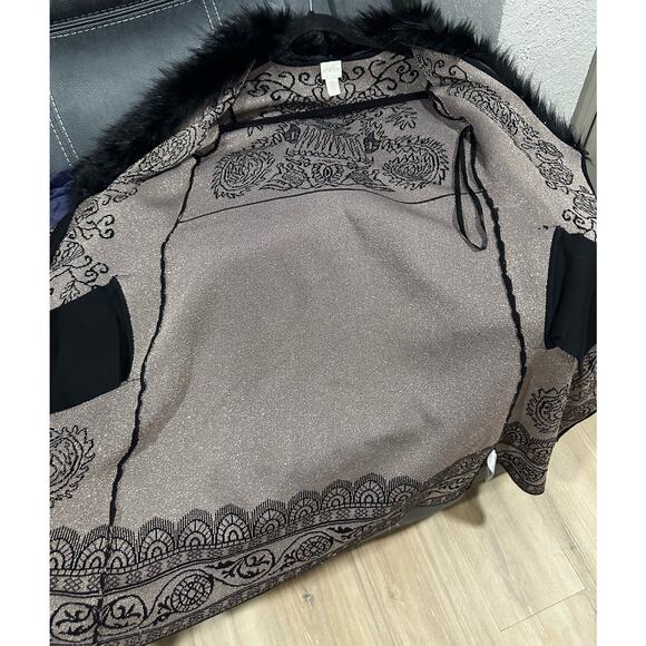 Chico’s Women’s Faux-Fur Collar Lurex Cardigan Black with Gold Size 0 - Picture 12 of 15